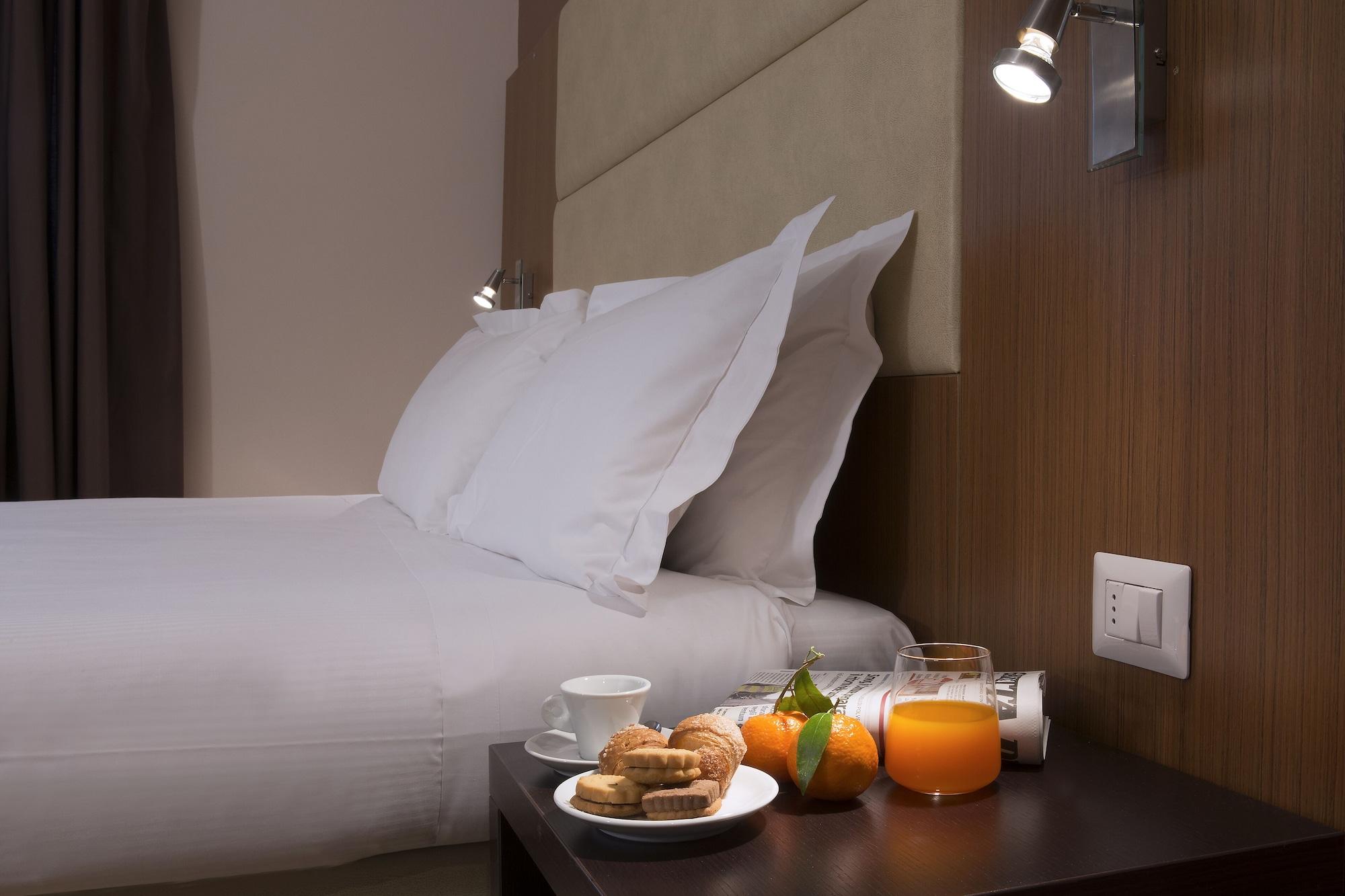 Hotel Villa Ducale Parma Bagian luar foto