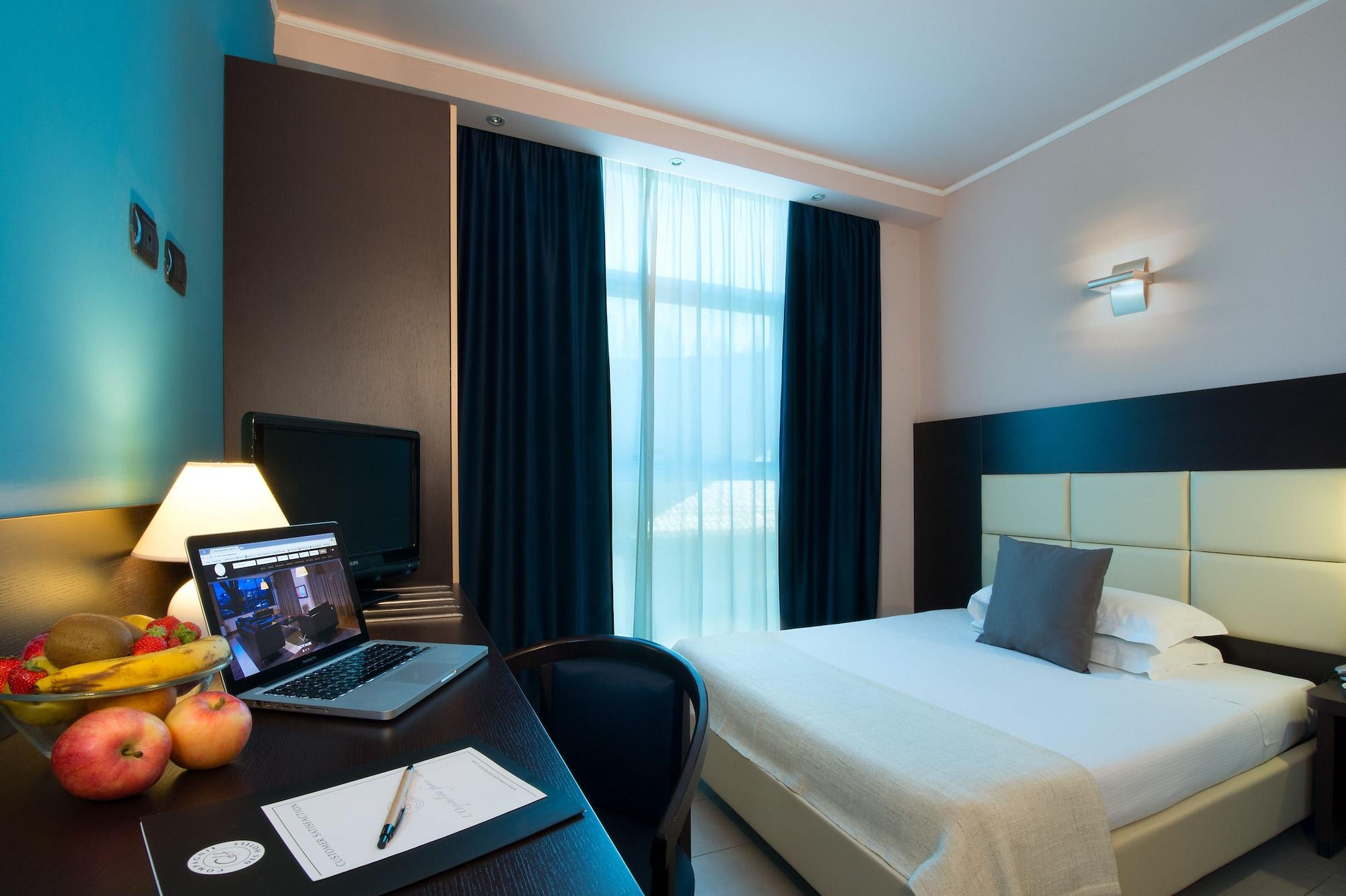 Hotel Villa Ducale Parma Bagian luar foto