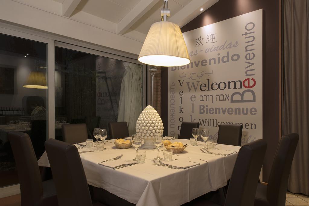 Hotel Villa Ducale Parma Bagian luar foto