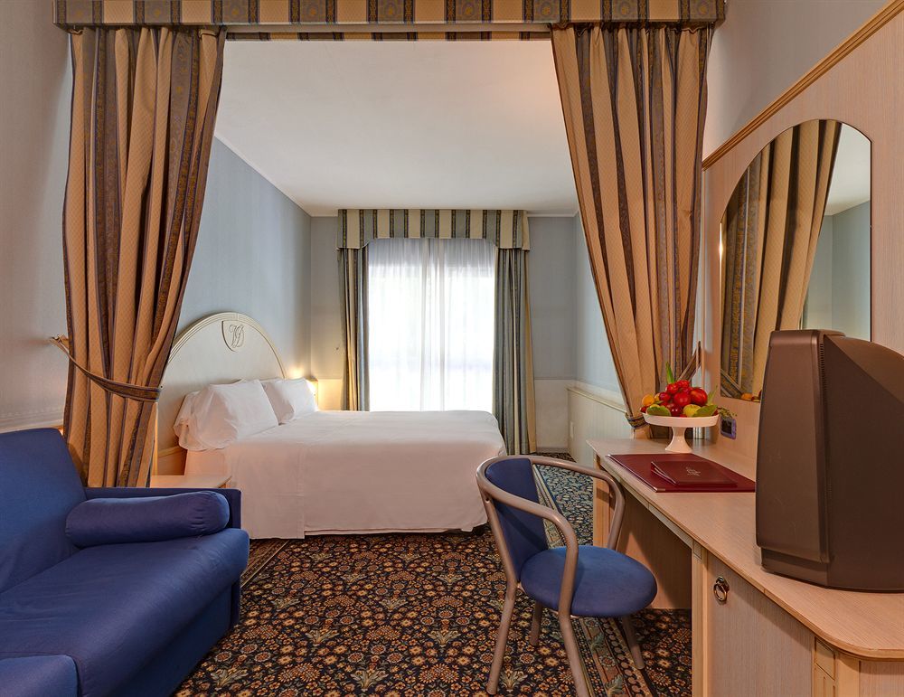 Hotel Villa Ducale Parma Bagian luar foto